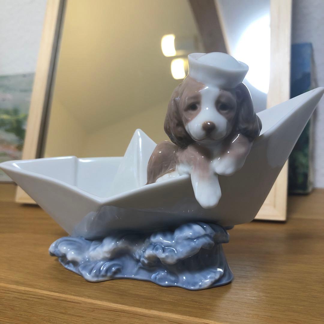 リヤドロ LLADRO No.6642 『お船に乗って』人形