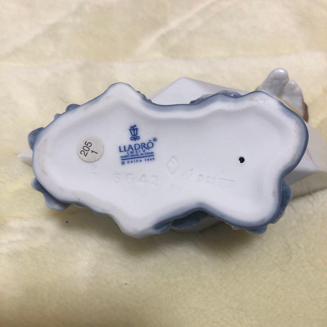 リヤドロ LLADRO No.6642 『お船に乗って』人形