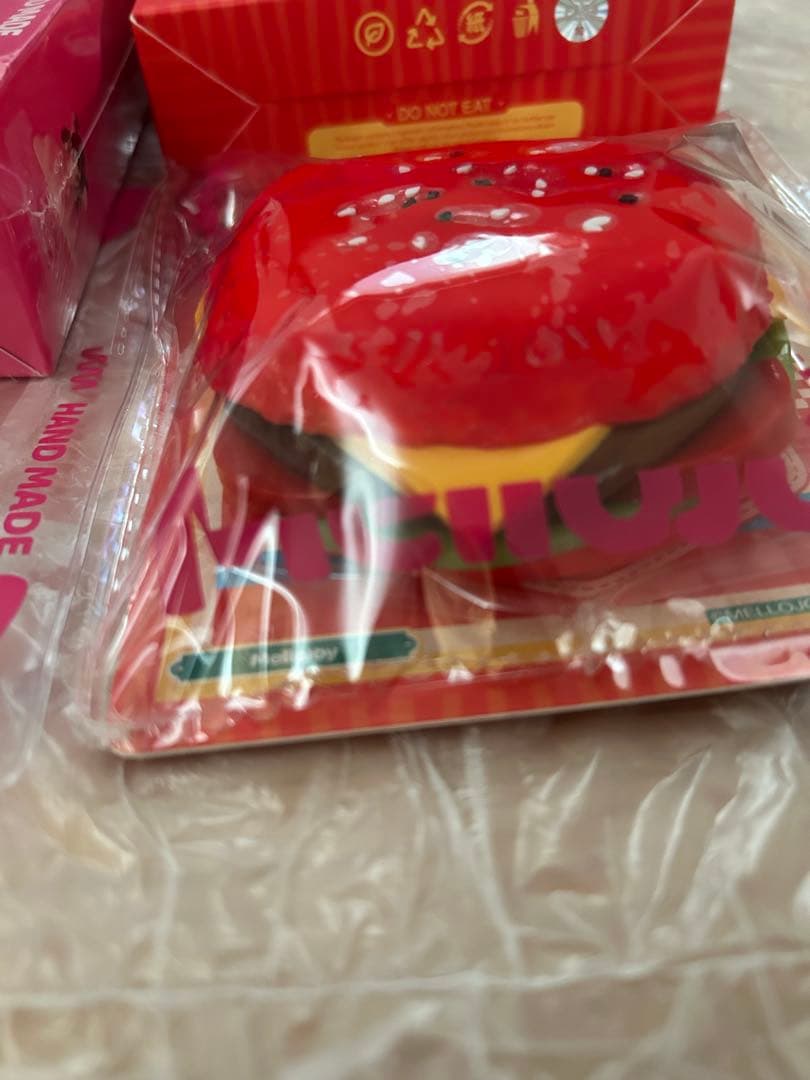 Mellojoy ソーセージ姫　レッドクインバーガー