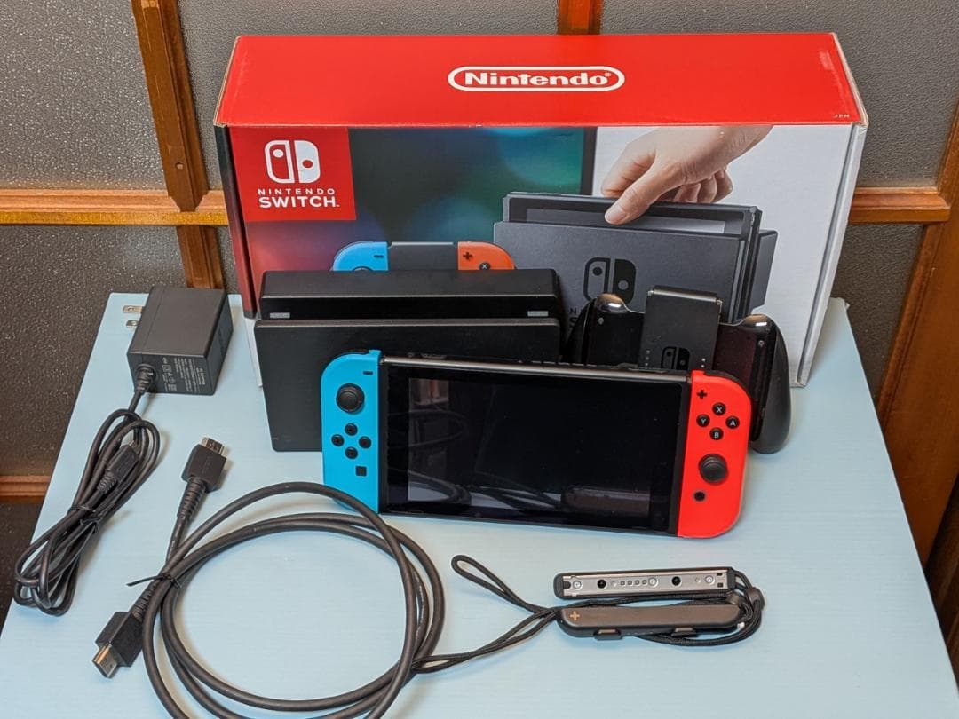 Nintendo Switch 本体 付属品完備 おまけ有