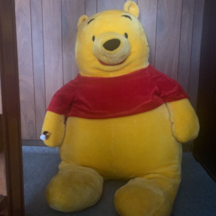ぬいぐるみ　プーさん　巨大ぬいぐるみ