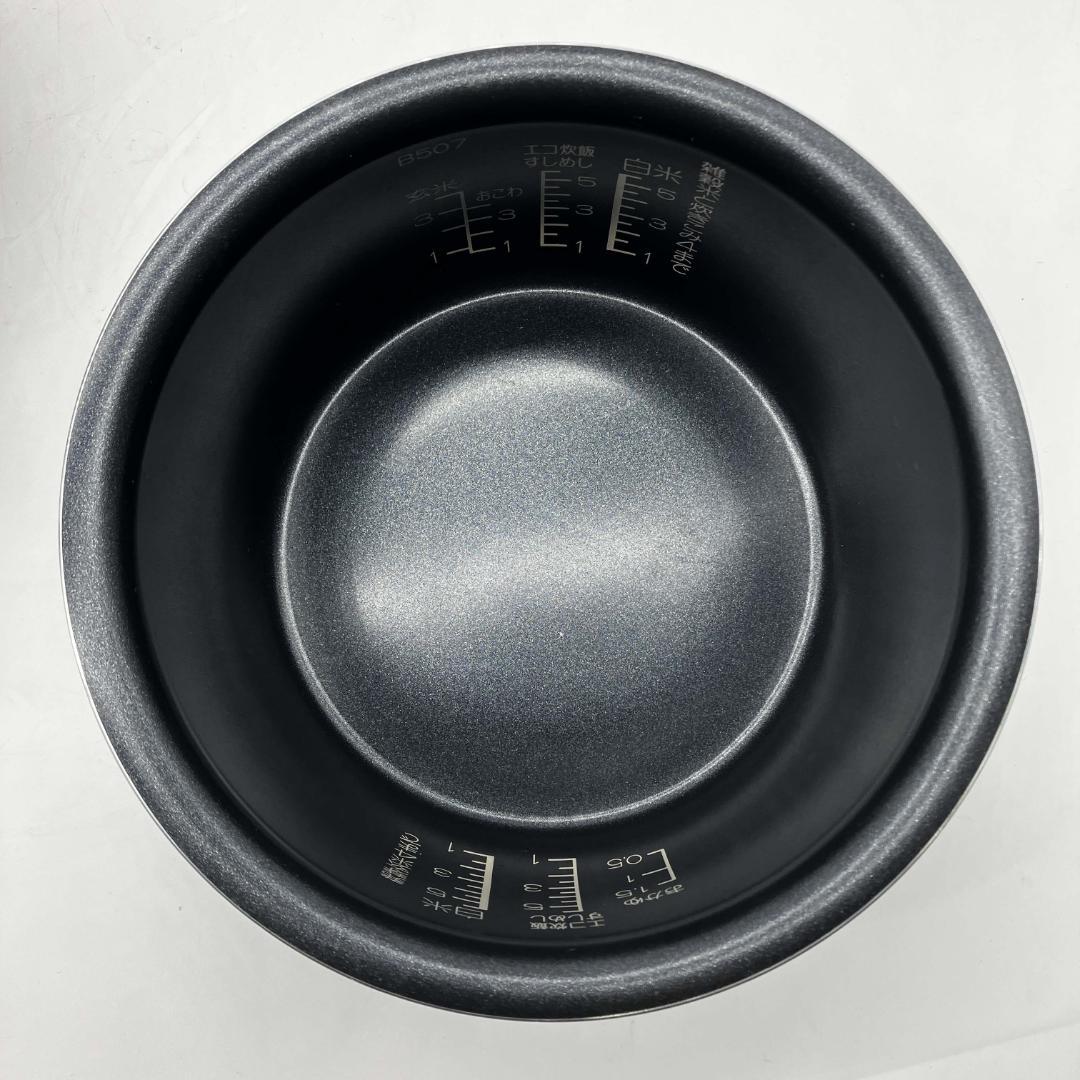 1118-06☆2024年製☆炊飯器☆象印☆極め炊き☆マイコン炊飯器☆5.5合