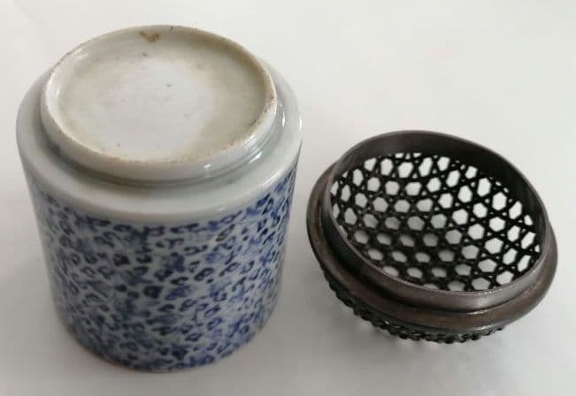 (専用)古伊万里　みじん唐草猪口　銀ホヤ付