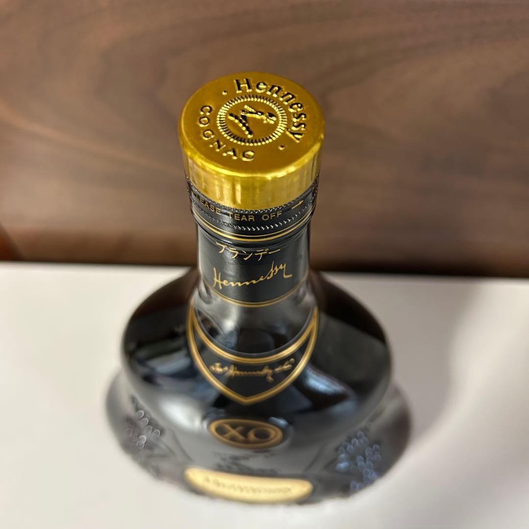 【未開封】Hennessy XO コニャック 700ml 金キャップ（箱付き）