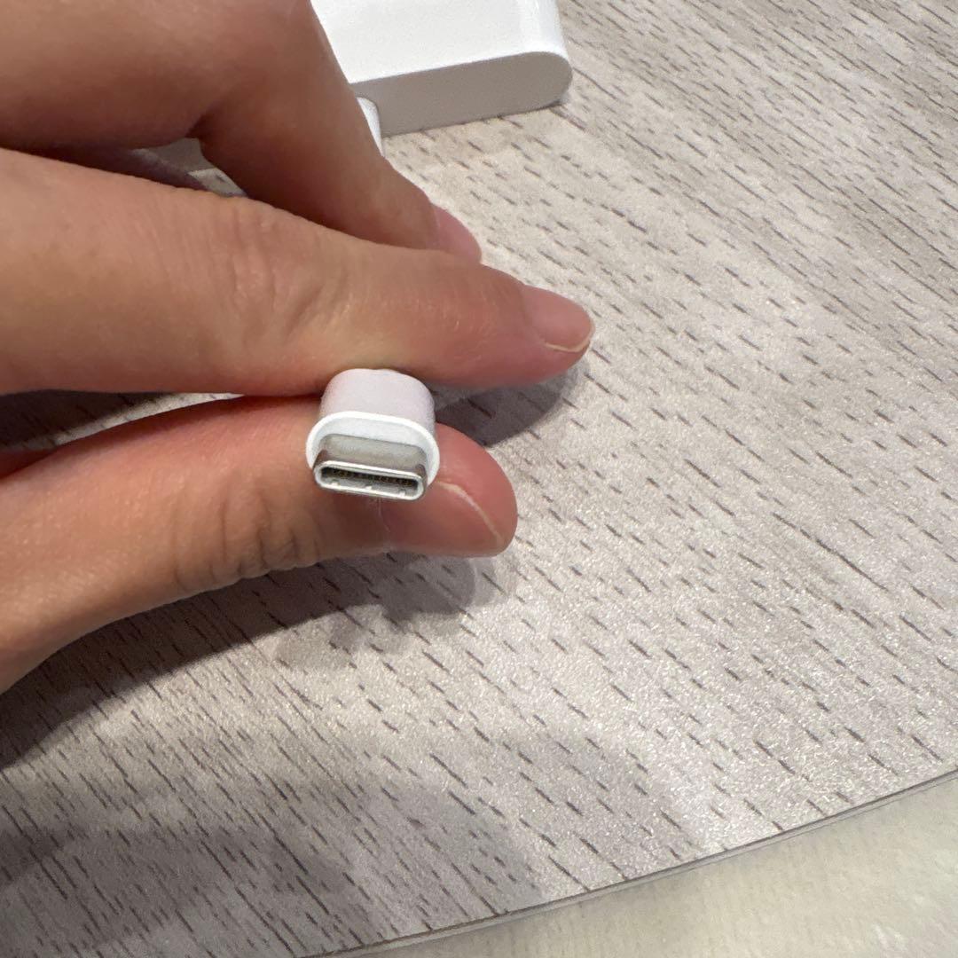 USB-C HDMI変換アダプター　タイプC 純正　アップル