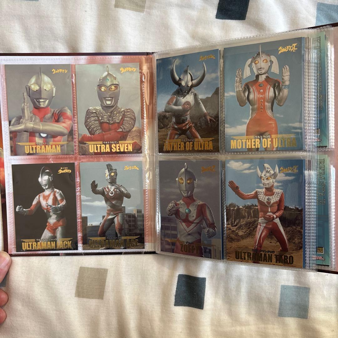 ウルトラ兄弟カードファイルとカード62枚セット　※要商品説明確認