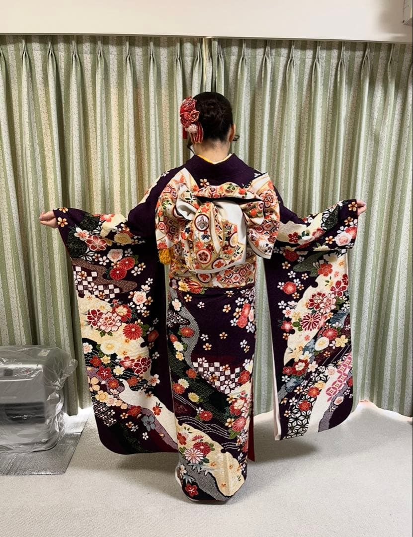 えんほとさせて頂きます。 成人式振袖　レディース着物　振袖