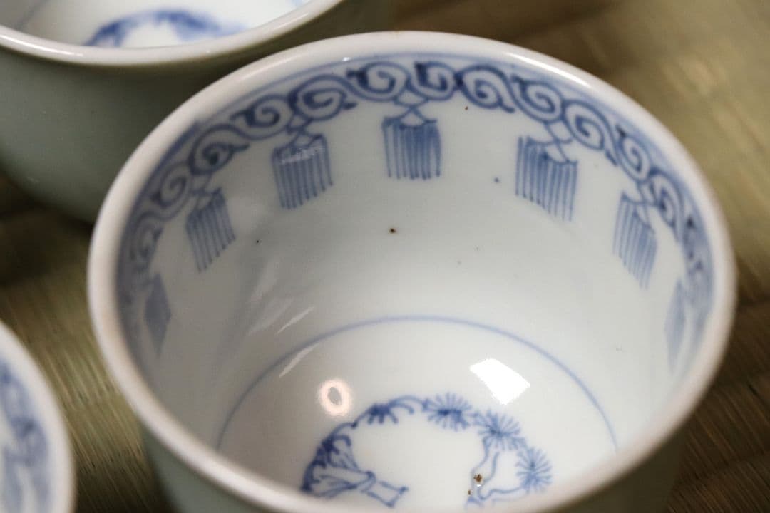 【CM78】古伊万里 青磁 染付 猪口 四客 陶芸 湯呑 酒器 小鉢 向付 懐石