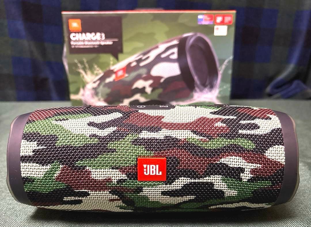 美品 JBL Charge 3　チャージ3 Bluetoothスピーカー　迷彩柄