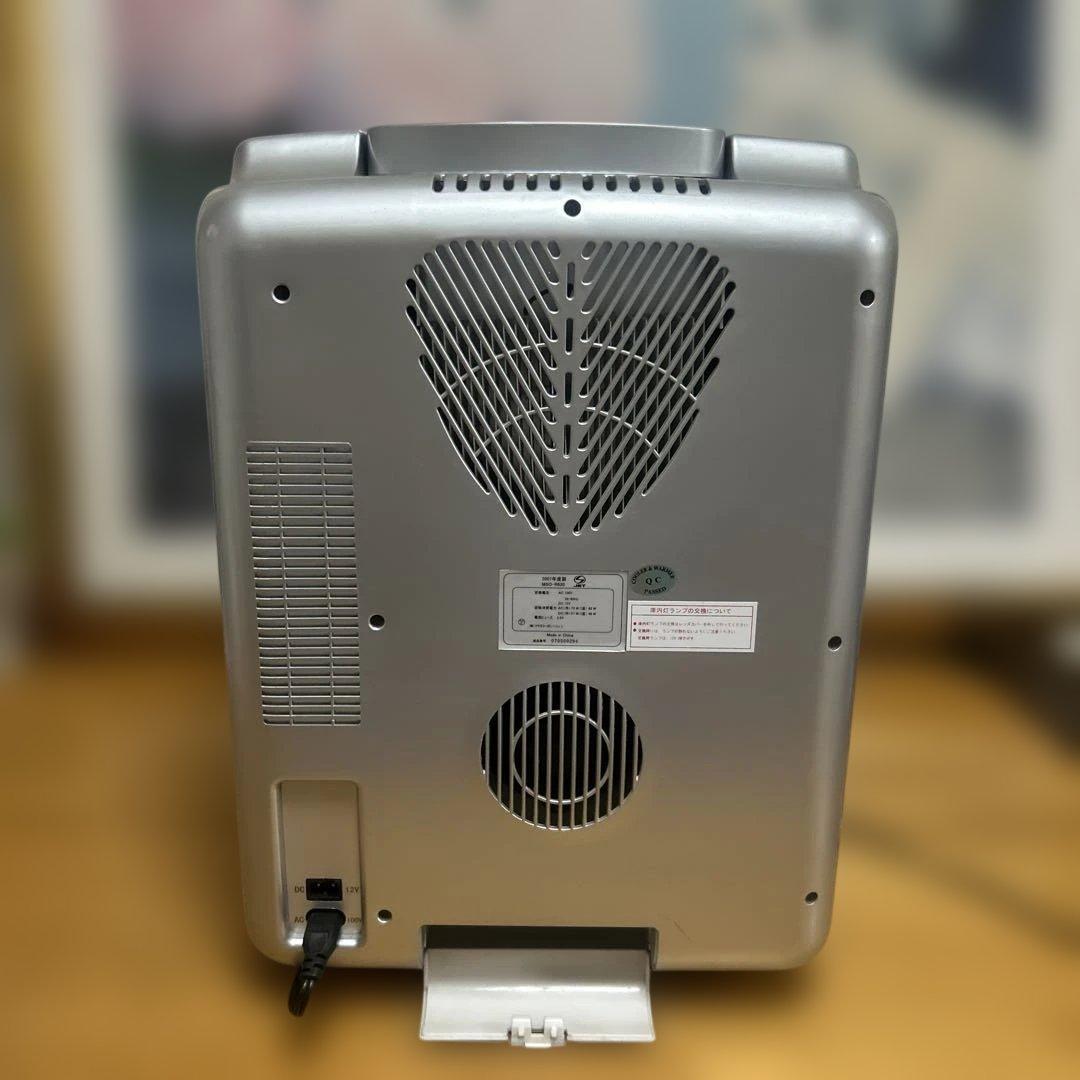 冷却ファン 黒/銀 スライド式扉