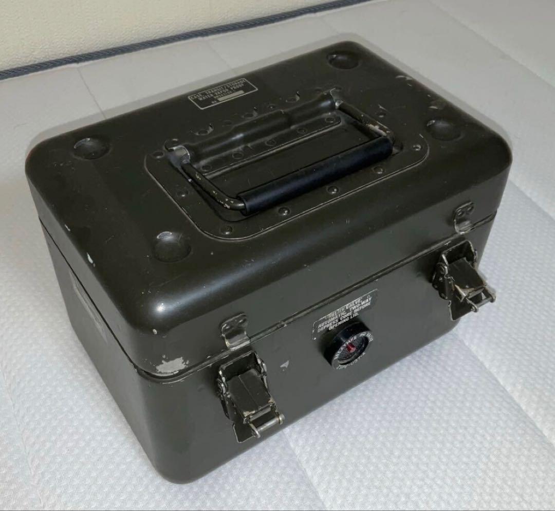 希少　米軍払い下げ　ゼロハリバートン　マシンガン　ジュラルミンマガジンケース