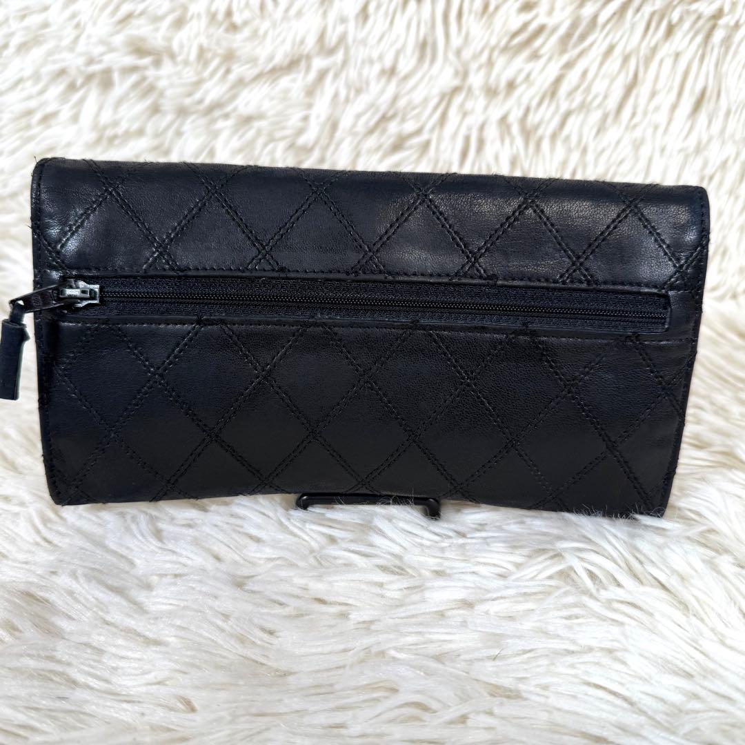 シャネル CHANEL ピコローレ 二つ折り長財布 キルティング 黒 レザー