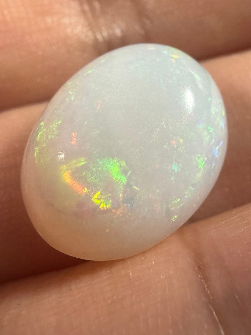 特大半透明天然オパール 8.794ct