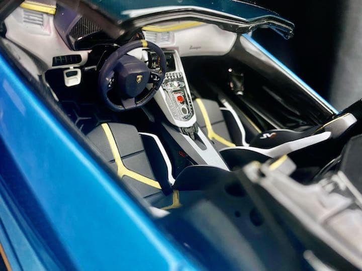 MR Collection 1/18 SVJ 63 ワンオフモデル