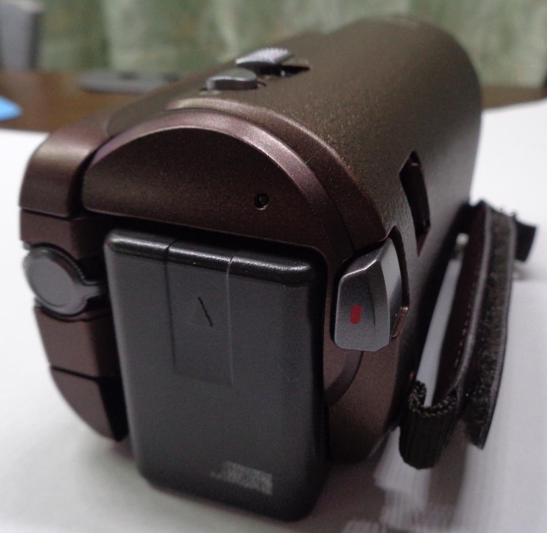 Panasonic■HC-W585M■50倍■64GB■f-HD■2017年製