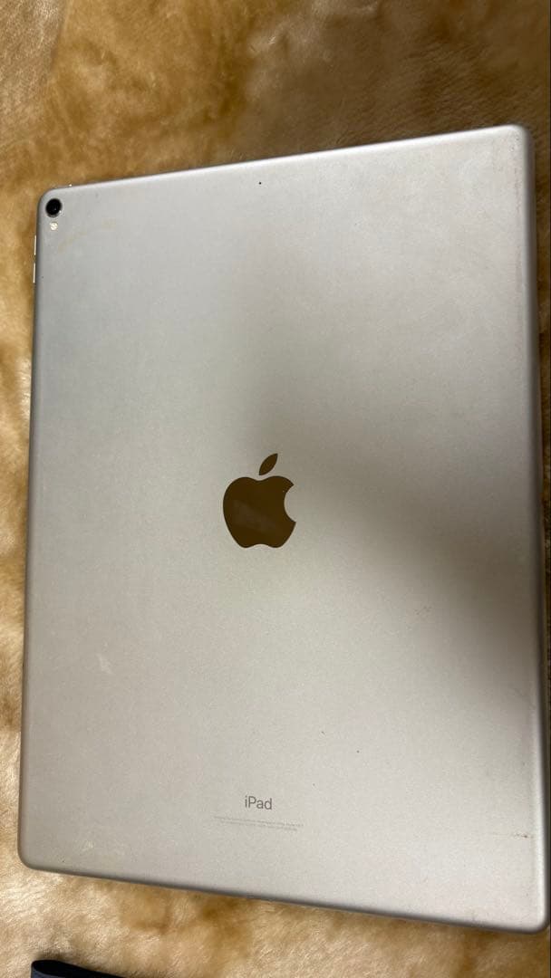 iPad pro 12.9インチWifiモデル 第二世代　64GB 純正ペン付き