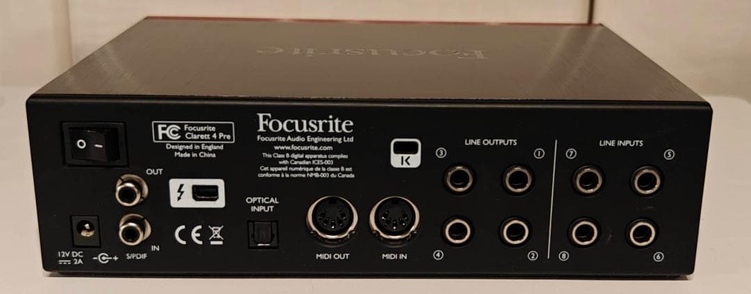 Focusrite Clarett 4Pre オーディオインターフェース