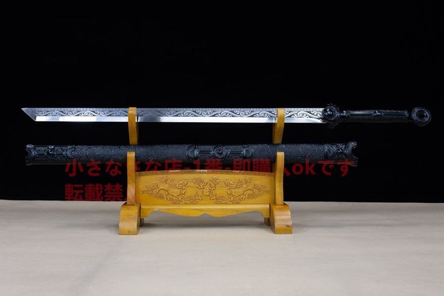 古兵器   武具　刀装具　日本刀　模造刀 墨竜唐刀 横刀  直刀