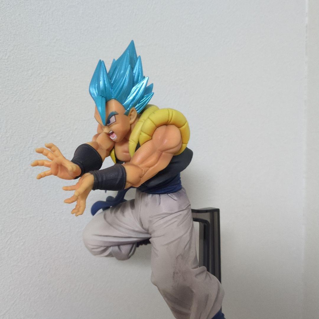 ドラゴンボール 超サイヤ人ゴッドスーパーサイヤ人 ゴジータ フィギュア