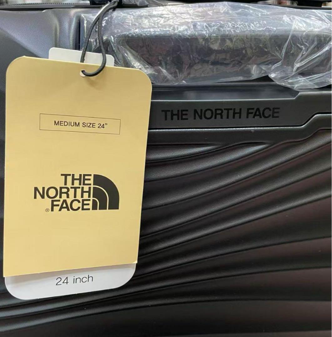 THE NORTH FACE ブラックキャリーケース28インチ