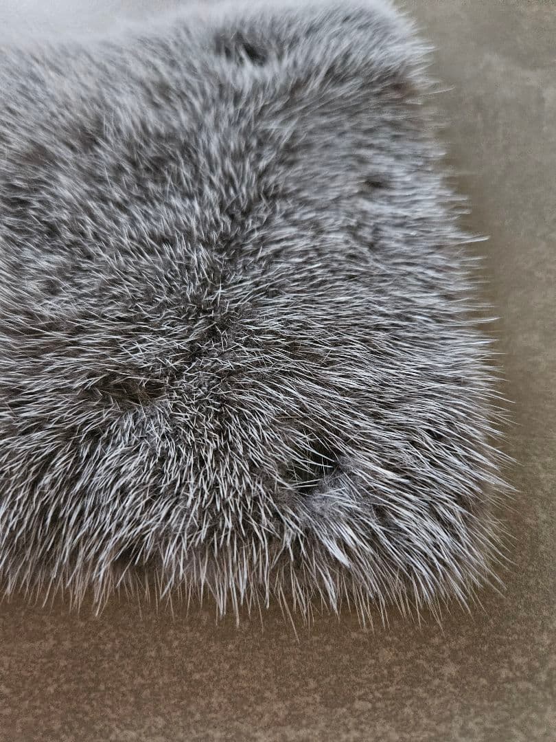 ヴァレクストラ　ミンクファーハンドルカバーグレー系