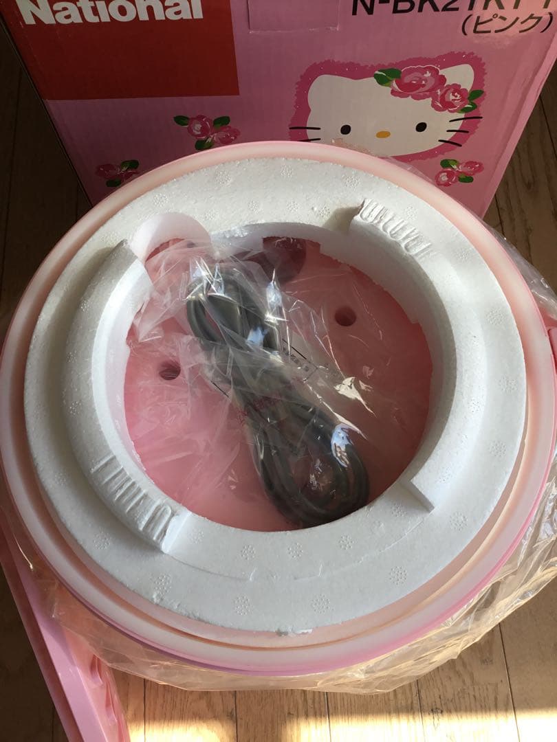新品未使用　ハローキティ 電気バケツ ナショナル　洗濯機　HELLO KITTY
