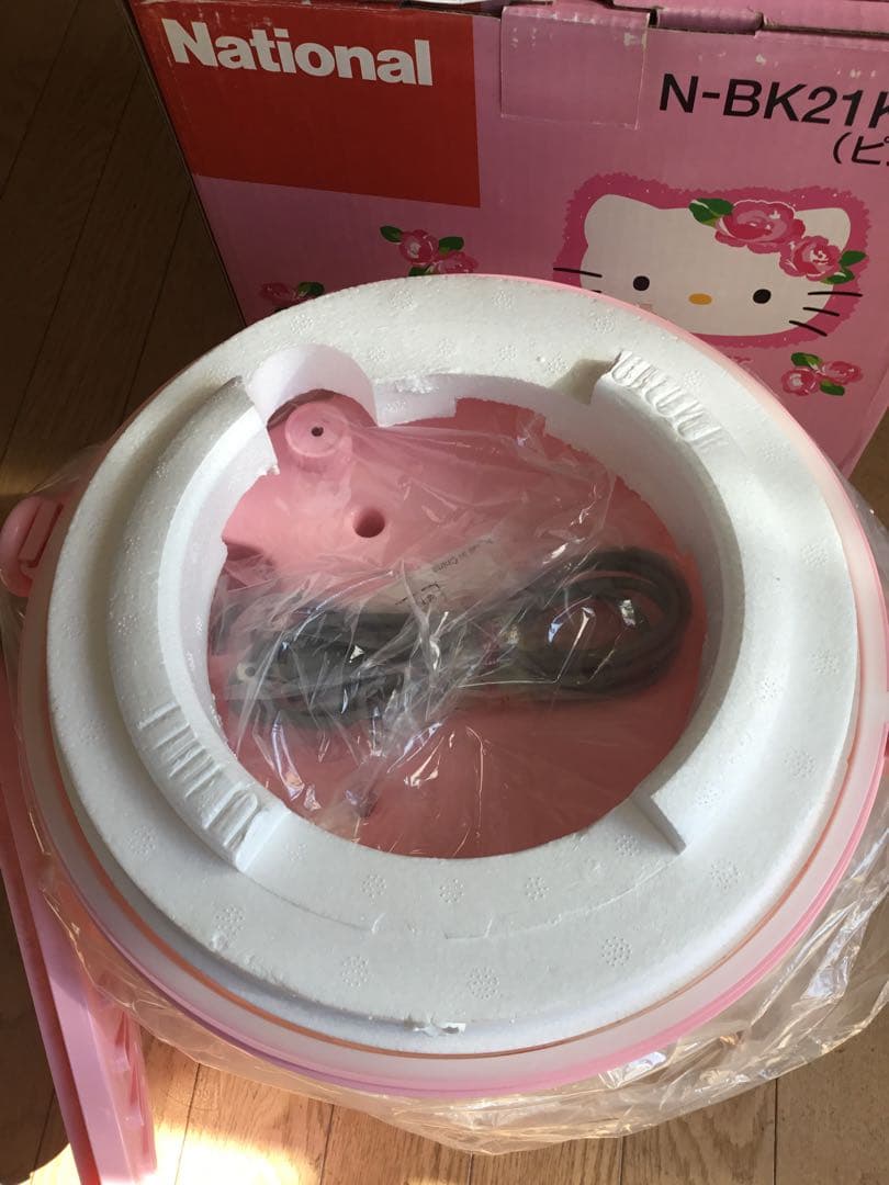 新品未使用　ハローキティ 電気バケツ ナショナル　洗濯機　HELLO KITTY