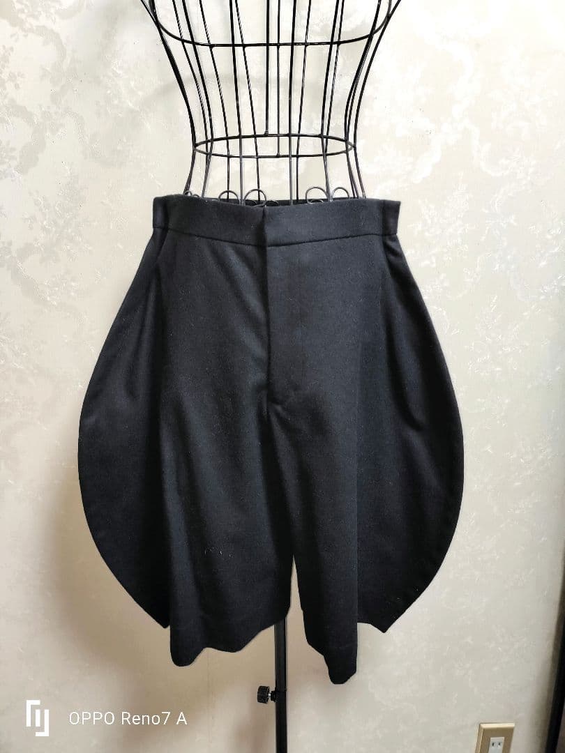 COMME des GARÇONS　 未使用ウールバルーンハーフパンツ S