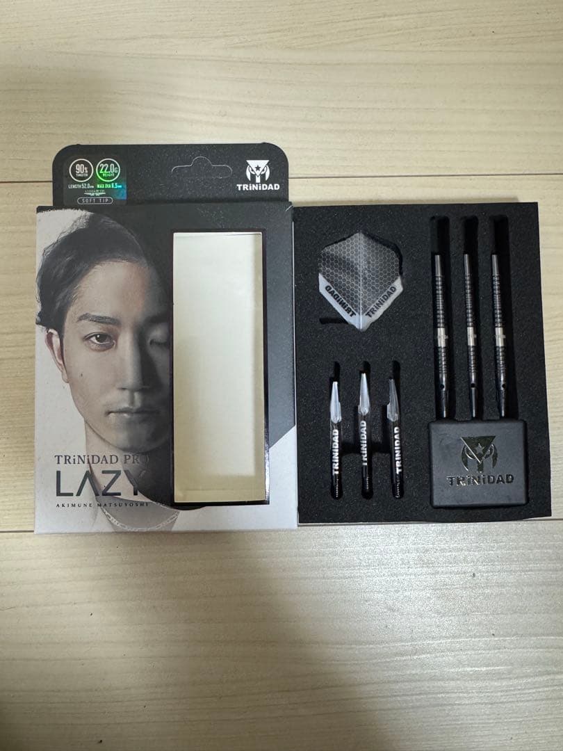 【美品】 TRiNiDAD LAZY 松吉輝宗 選手 モデル