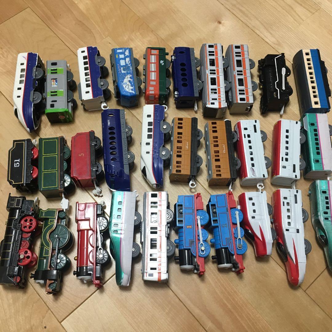 ぱっぱぱ様 レールと同封 プラレール 電車 30点 ジャンク品含め