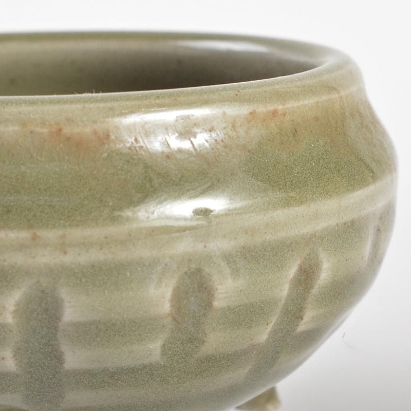 中国　龍泉窯青磁　刻線文　三足香炉　C　R6858E