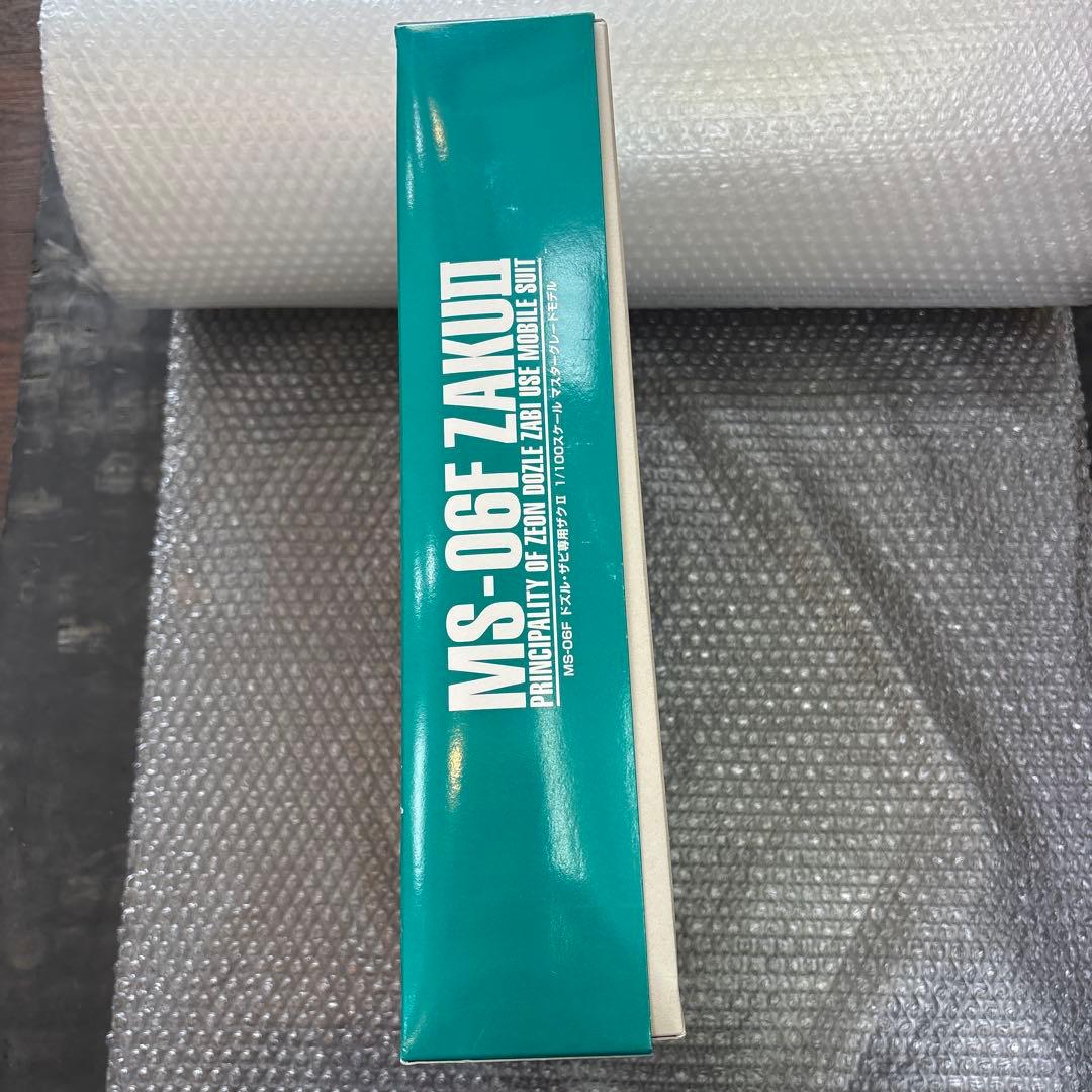 MG 1/100 MS-06F ドズル・ザビ専用ザクII 内袋未開封　新品未組立