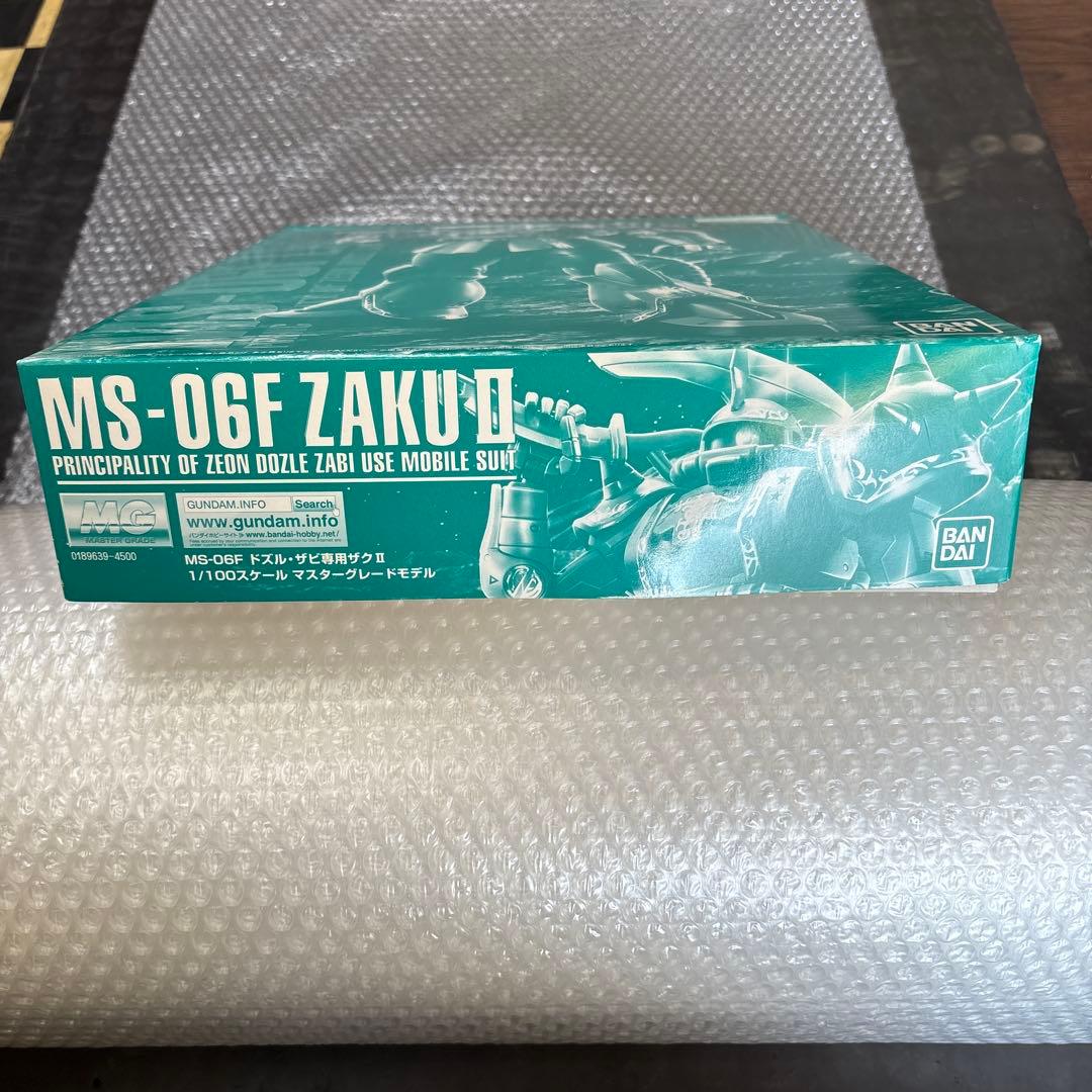 MG 1/100 MS-06F ドズル・ザビ専用ザクII 内袋未開封　新品未組立