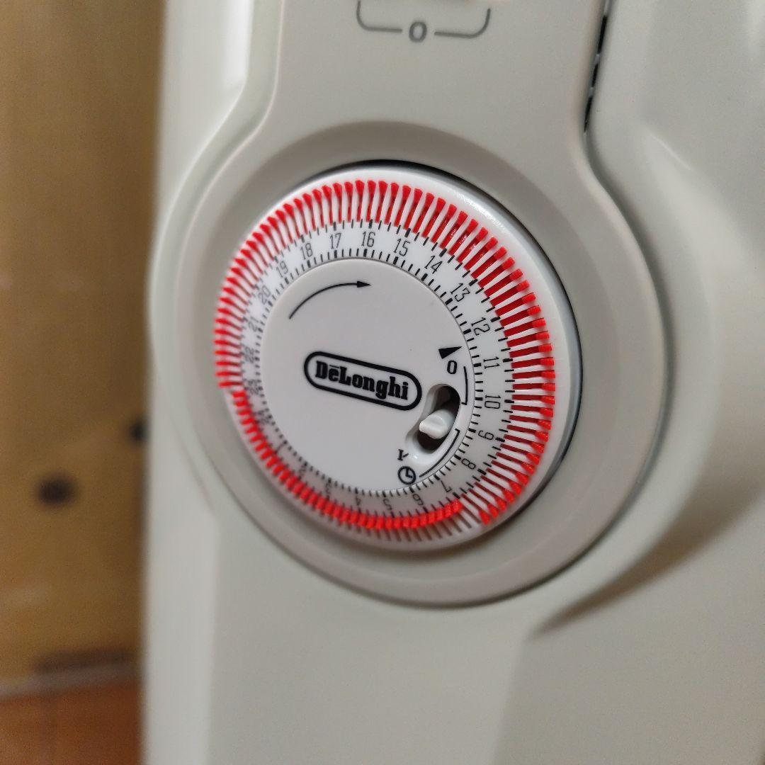 新品同様　極美品　JR0812-GY　DeLonghi　デロンギ　オイルヒーター