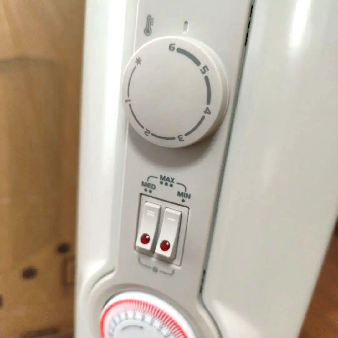 新品同様　極美品　JR0812-GY　DeLonghi　デロンギ　オイルヒーター