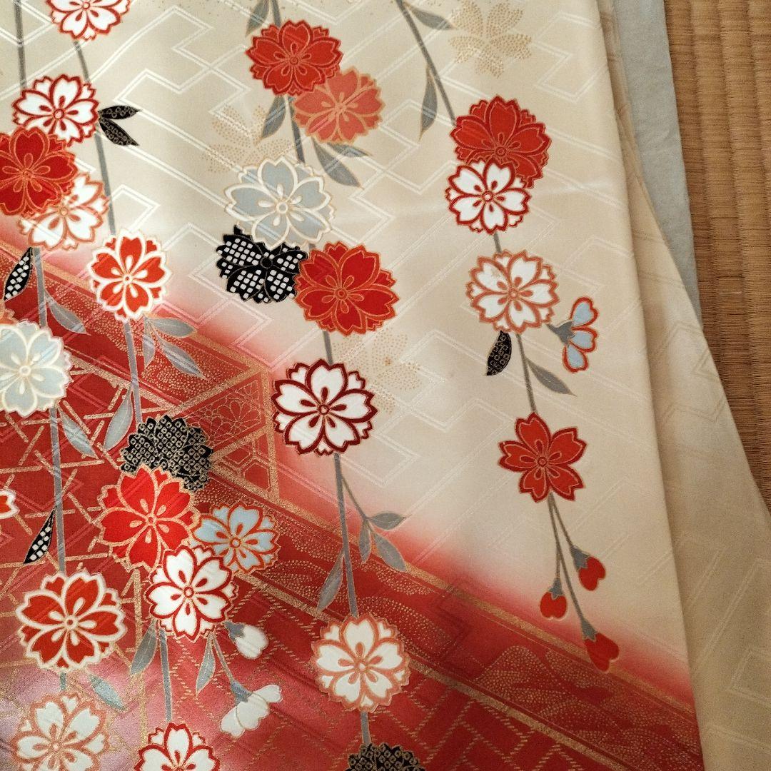 振袖 花柄 赤・白・紫