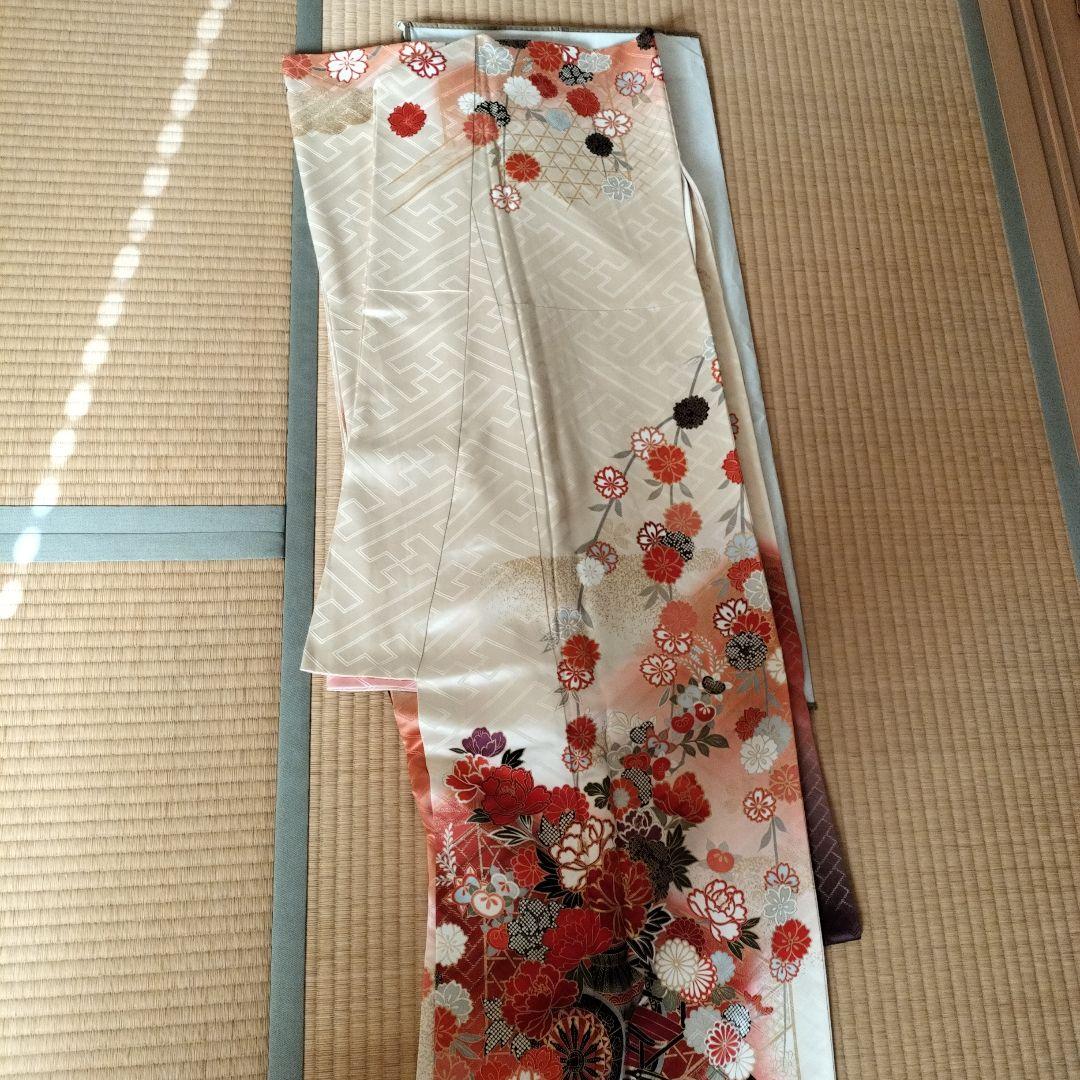 振袖 花柄 赤・白・紫