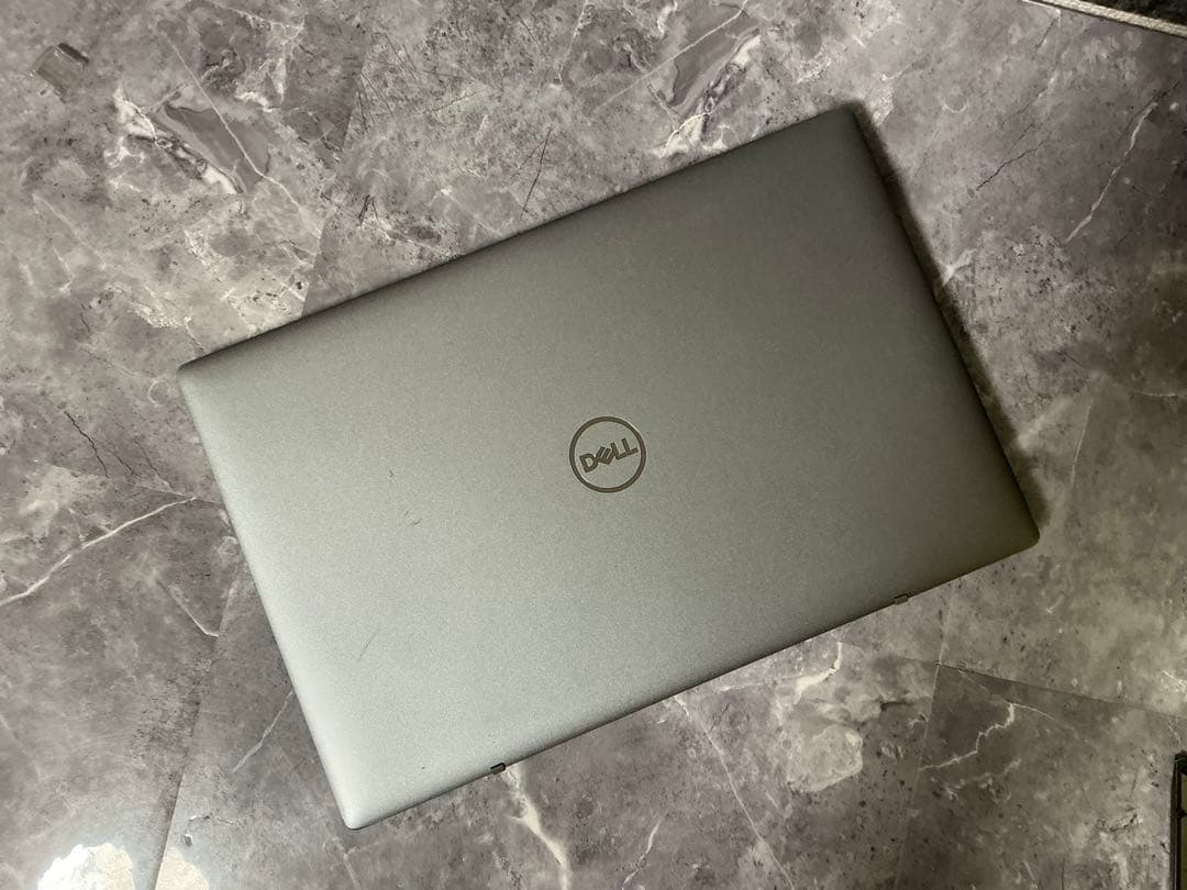 DELL LATITUDE corei5 第11世代 メモリ16GB 新品SSD