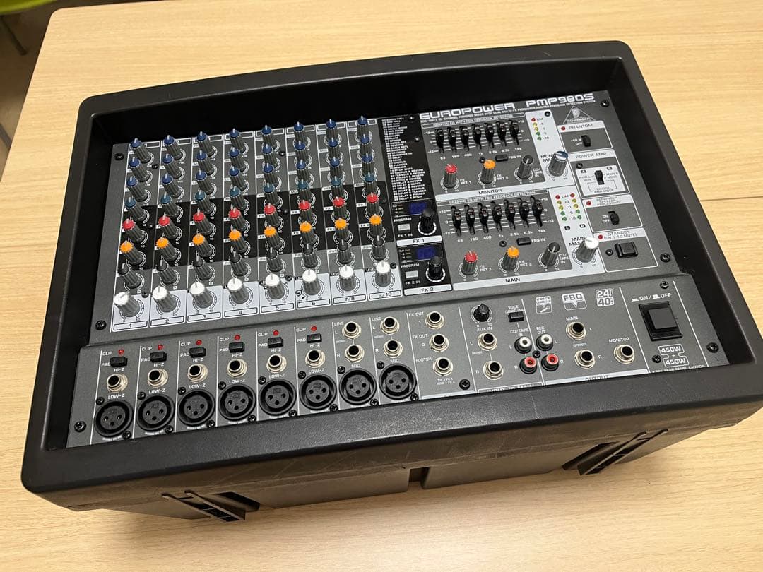 ベリンガー　パワードミキサー