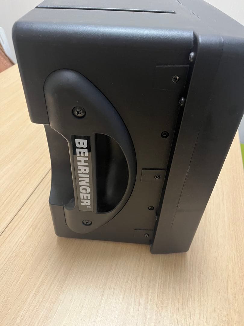 ベリンガー　パワードミキサー