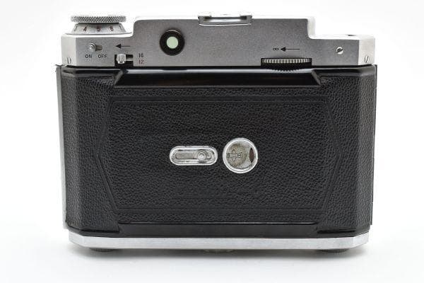 フィルムカメラ MAMIYA-6 Olympus D.Zuiko f3.5 7.5cm