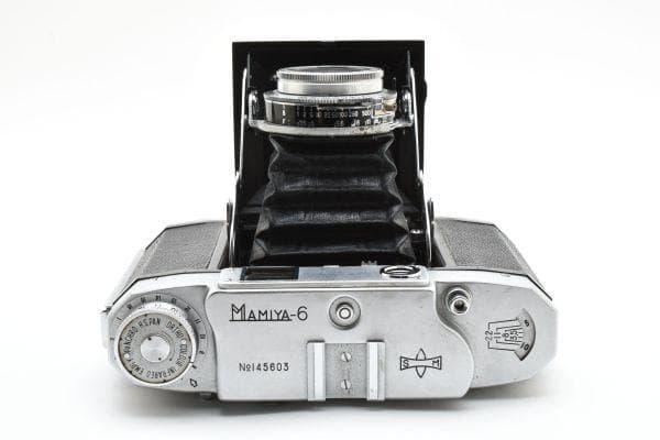 フィルムカメラ MAMIYA-6 Olympus D.Zuiko f3.5 7.5cm