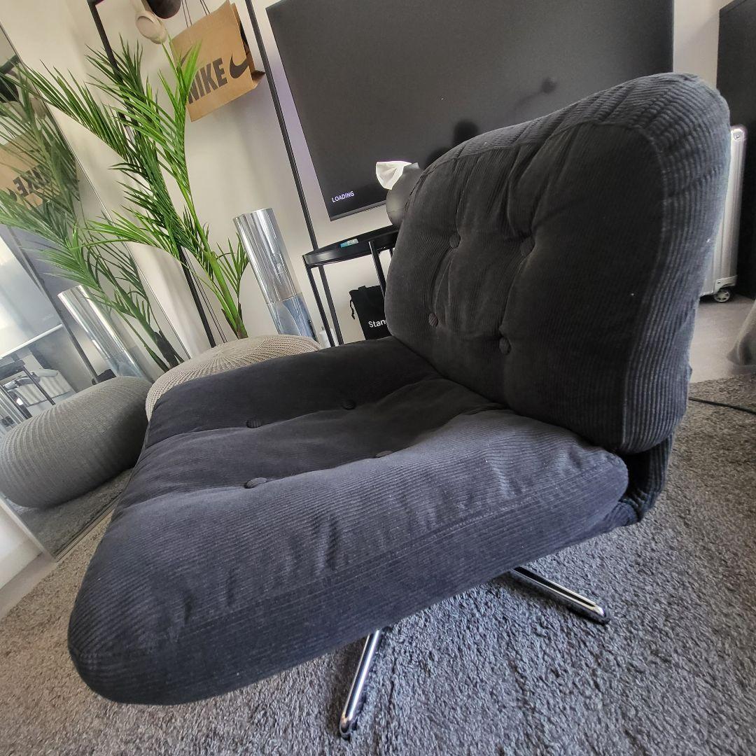 IKEA ディヴリンゲ 黒 ダークグレー コーデュロイ リラックスチェア