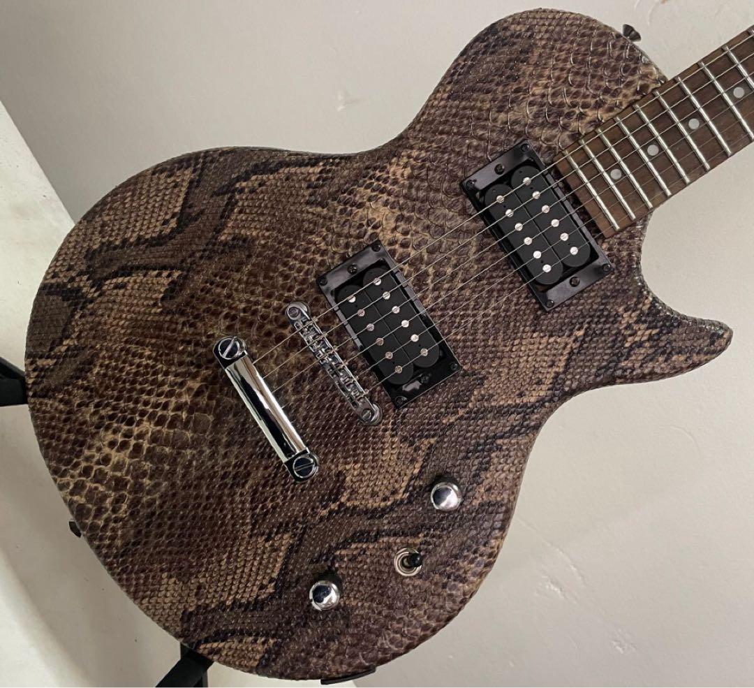 マ*ル様 最終値下Epiphone by Gibson カスタムレスポール　ヘビ