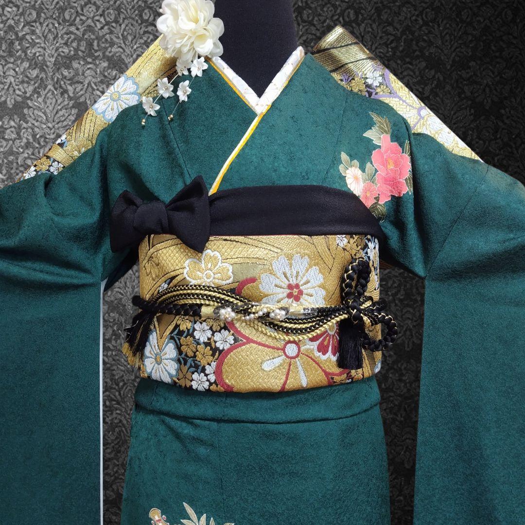 振袖フルセット(7点)・古典柄・金駒刺繍・金彩加工・宝尽くし・正絹