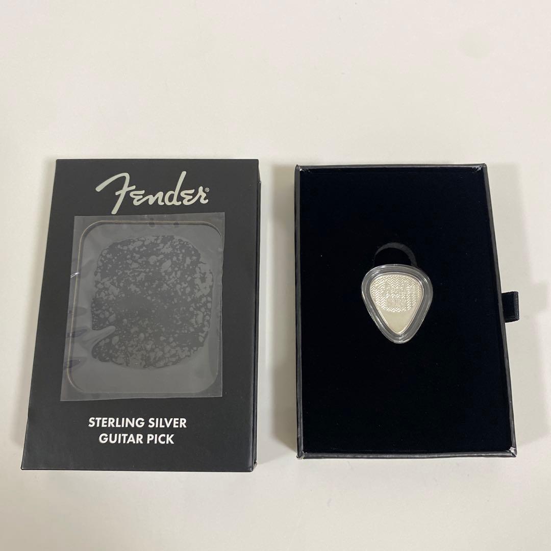 Fender STERLING SILVER GUITAR PICK超希少限定品