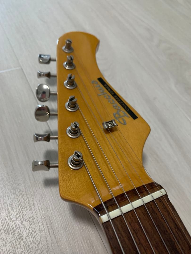 s*n様 bacchus ストラト　初期ロゴ　改造多数