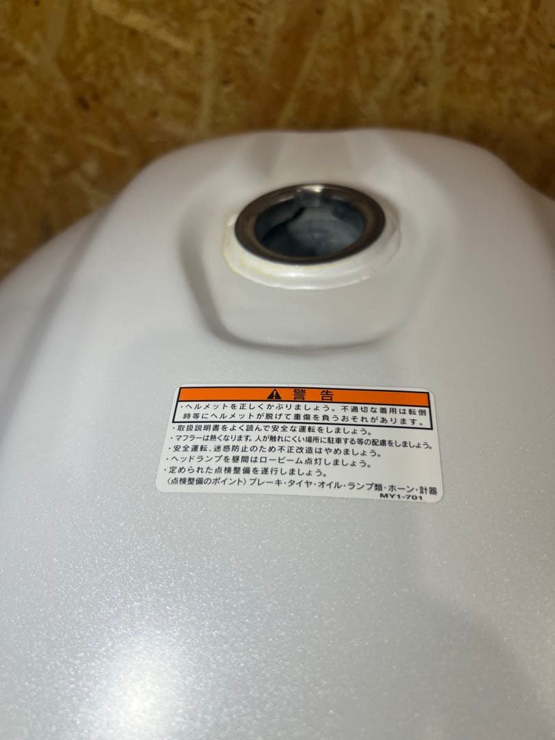 HONDA GB350 タンク 凹み有り マットパールグレアホワイト