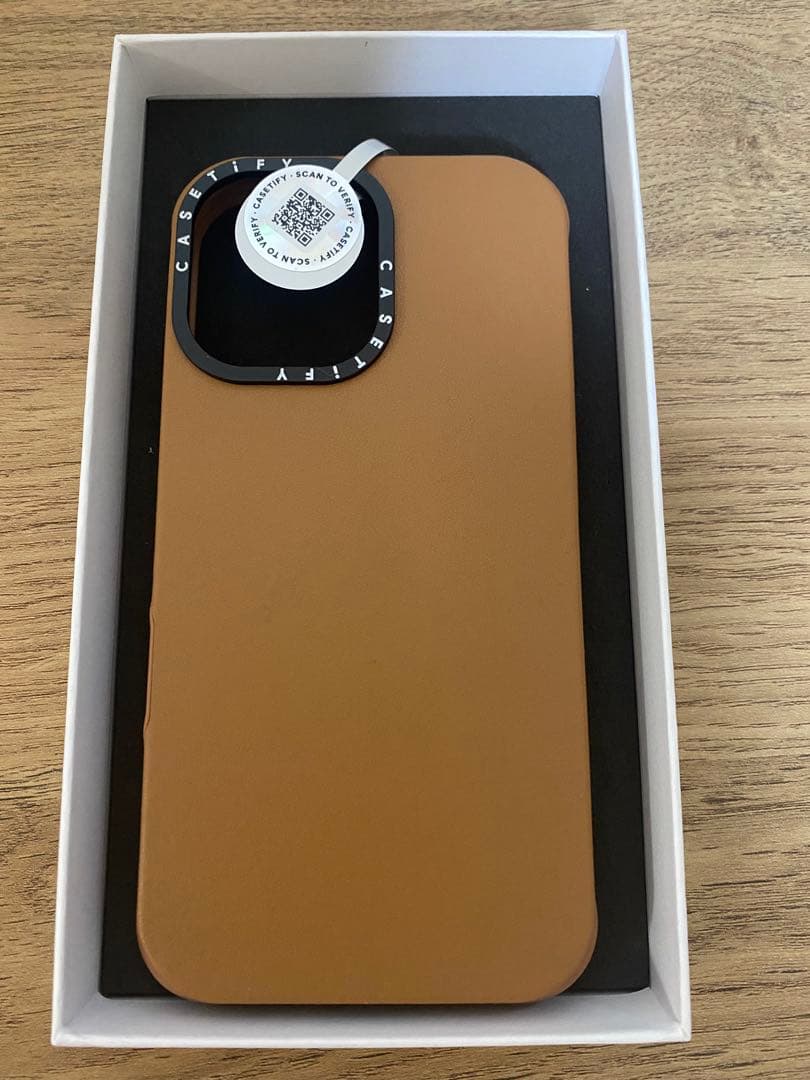 【箱付き新品未使用】CASETiFY 合皮ブラウン iPhone16ケース