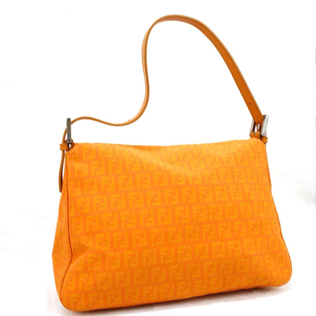 レア色　Fendi FFロゴ マンマバケット　オレンジショルダーバッグ